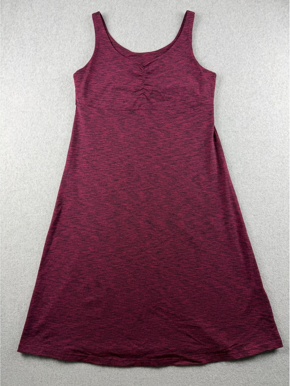 KÜHL Women’s Burgundy Heather Sleeveless Midi Dress Ruched Cutout Back
